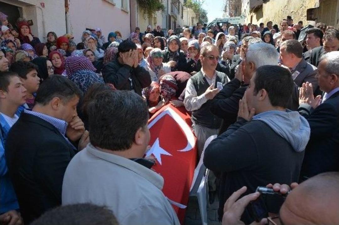 İspanya&rsquo;da Hayatını Kaybeden Serdar Son Yolculuğuna Uğurlanıyor