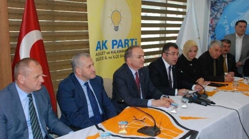Ak Parti D&uuml;zce&rsquo;de Se&ccedil;im Startını Verdi