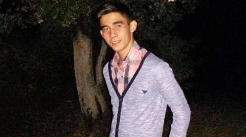 D&uuml;ğ&uuml;nde Maganda Kurşunuyla Yaralandı