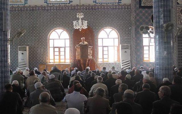 Ali Bardakoğlu: "islam&rsquo;a &Ouml;rnek Olamadık, &Ouml;rnek M&uuml;sl&uuml;man Olamadık" 2