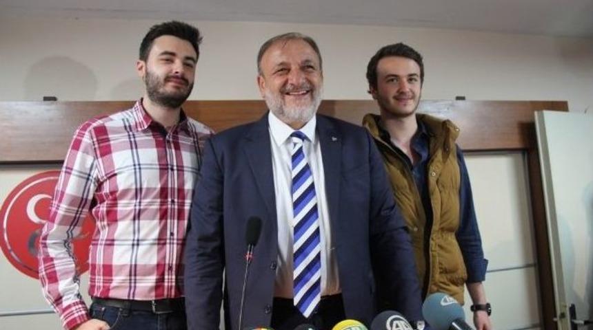 Oktay Vural&rsquo;a Se&ccedil;im &Ccedil;alışmalarında Aile Desteği