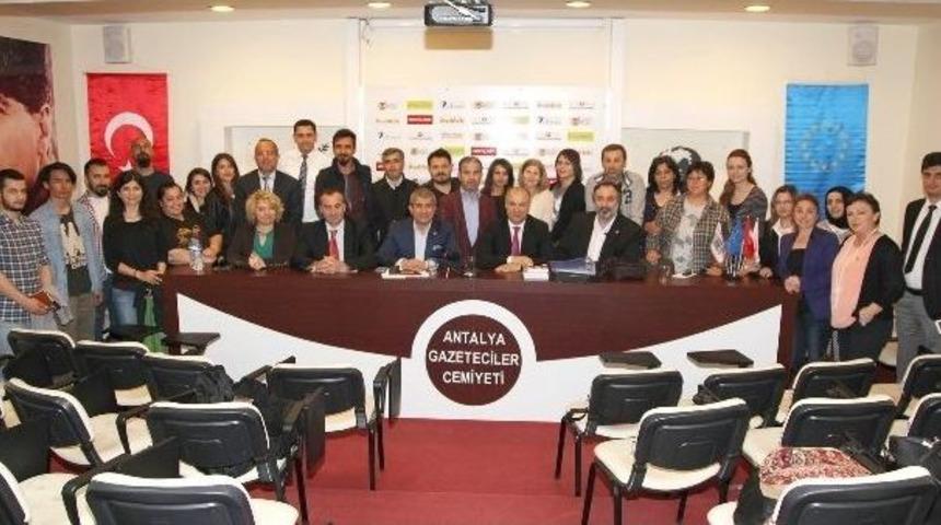 Cumhuriyet Savcısı Şeran&rsquo;dan &ldquo;basın Ceza Yasaları&rdquo; Dersi