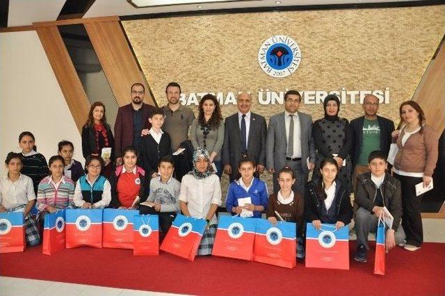 Batman &Uuml;niversitesi Batı Raman K&uuml;t&uuml;phanesi, &Ouml;ğrencilerin Okuma Merkezi Haline Geldi 2