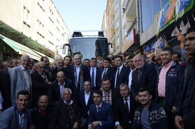 Ak Parti Milletvekili Adayları İl&ccedil;e Ziyaretlerini S&uuml;rd&uuml;r&uuml;yor 2