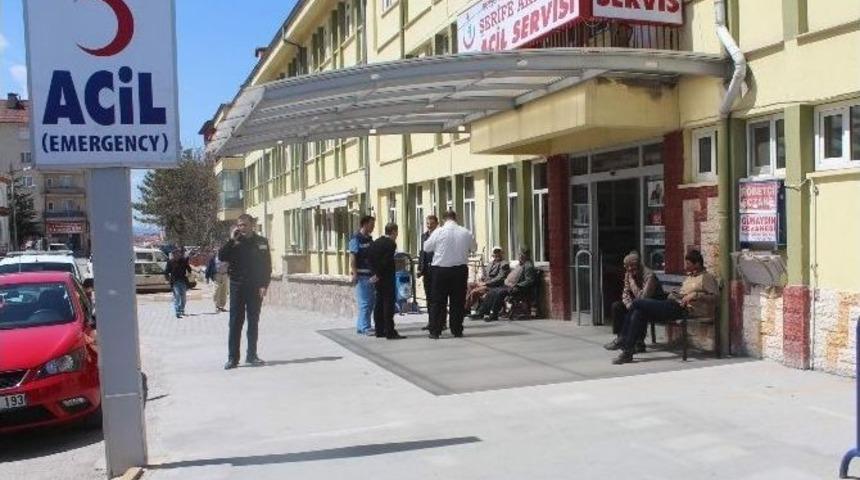 Kız &Ouml;ğrencilerden Sınava Girmemek İ&ccedil;in &rsquo;zehirlendik&rsquo; Oyunu