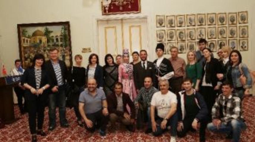 Bursa &Ccedil;erkes K&uuml;lt&uuml;r Derneği 50 Yaşında