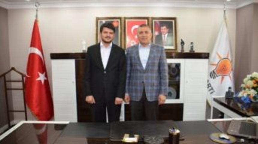 Ak Parti Konya İl Gen&ccedil;lik Kolları Başkanı &Ccedil;elik Oldu