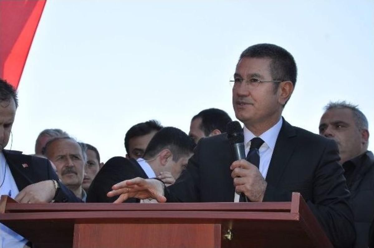 G&uuml;mr&uuml;k Ve Ticaret Bakanı Nurettin Canikli Giresun&rsquo;da