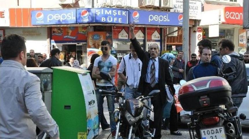 Balıkesir&rsquo;de Hdp&rsquo;ye Vatandaşlardan Tepki