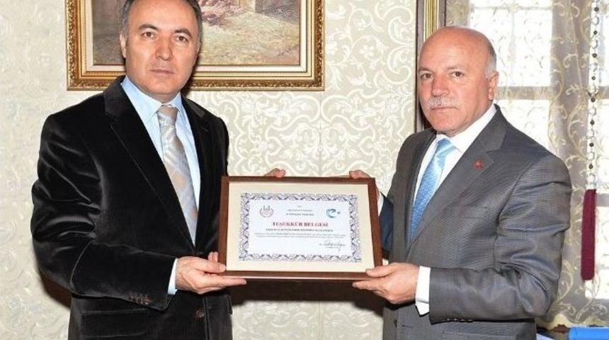 B&uuml;y&uuml;kşehir&rsquo;den Eğitime B&uuml;y&uuml;k Destek