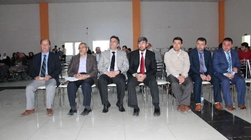 Evrensel Hafızlar Derneği Kutlu Doğum Haftasını Kutladı
