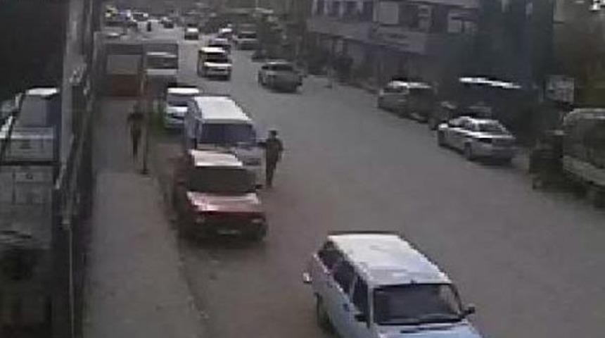 H&uuml;dapar'ın Se&ccedil;im Minib&uuml;s&uuml; Soyuldu