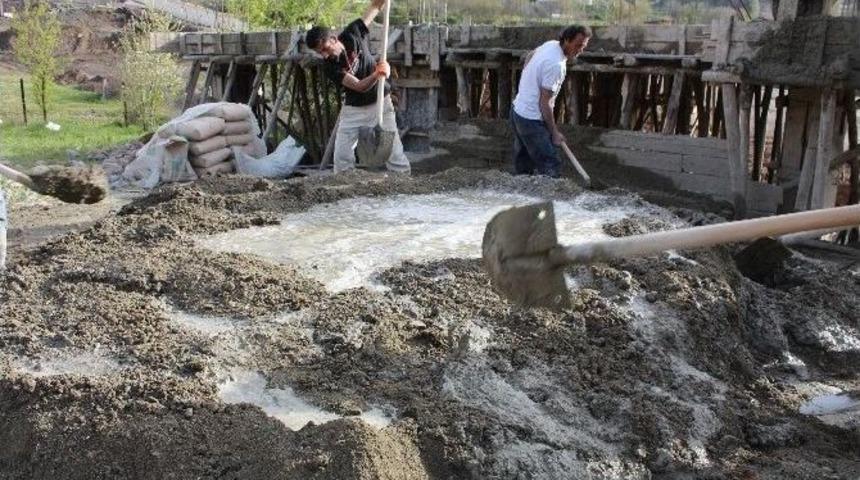 Mescit Ve Cenaze Yıkama Yeri İ&ccedil;in Yardım Talebi