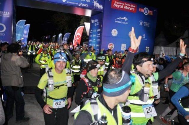 İznik Ultra Maratonu’Nun Startı Gece Verildi