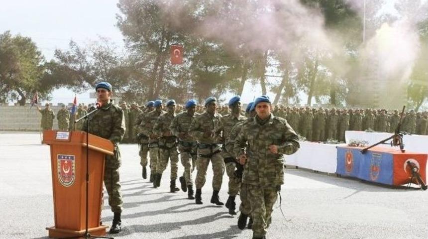 Kışlalardaki Cep Telefonu Esnafı Da Sevindirdi