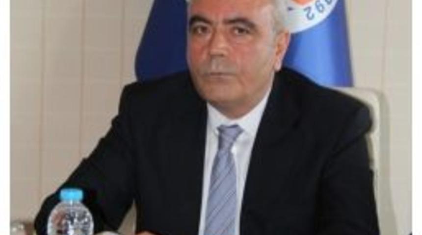 Chp&rsquo;li Baysan Adaylıktan &Ccedil;ekilmekten Vazge&ccedil;ti