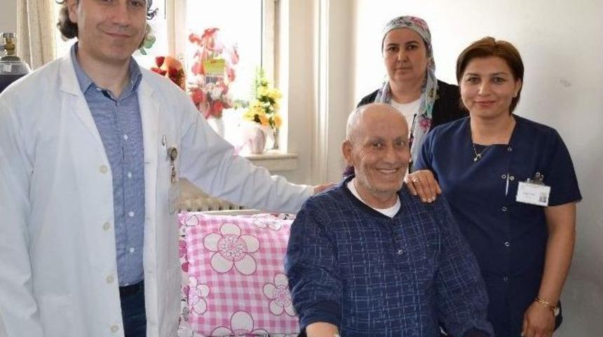 Gaziantep&rsquo;te Mide Kanseri Olan Hastaya Yeni Mide Yapıldı