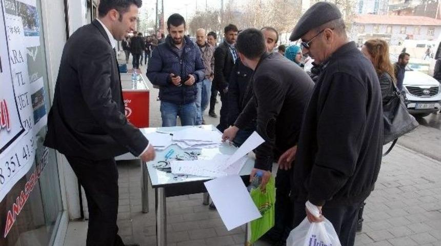 Yüksekovalılar Havaalanının İsmini Konuşuyor