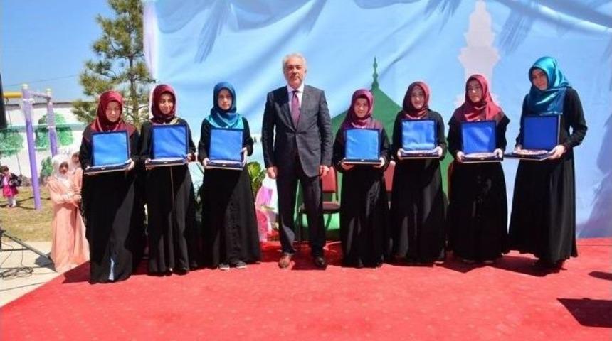 Başkan Sara&ccedil;oğlu, Lalezar Kur&rsquo;an Kursu&rsquo;ndaki &rsquo;kutlu Doğum Haftası Programı&rsquo;na Katıldı