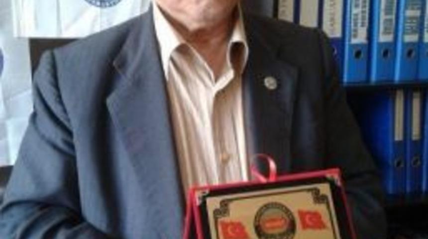 Muhtarların Sorunlarını Başbakan Davutoğlu&rsquo;na İlettı