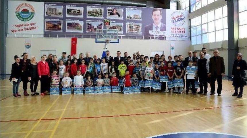 Başkan Tok Minik Sporcularla Buluştu