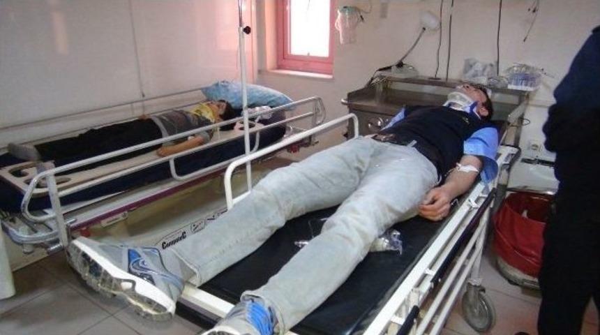 Batman&rsquo;da İki Ayrı Trafik Kazasında 2&rsquo;si Ağır 6 Kişi Yaralandı