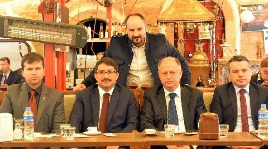 Şehzadeler Belediyesi 1&rsquo;inci Yılını Kutladı