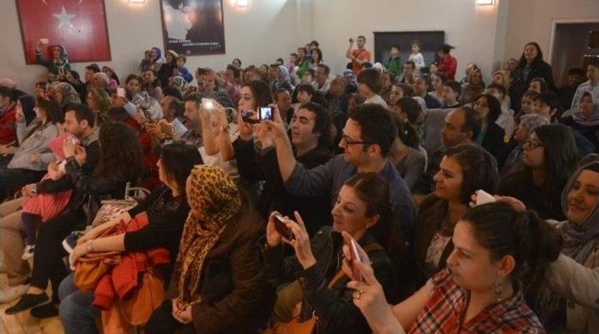 Miniklerin 23 Nisan Coşkusu Başladı