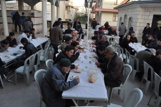 Korkutelili Gençler, Sabah Namazında Buluştu