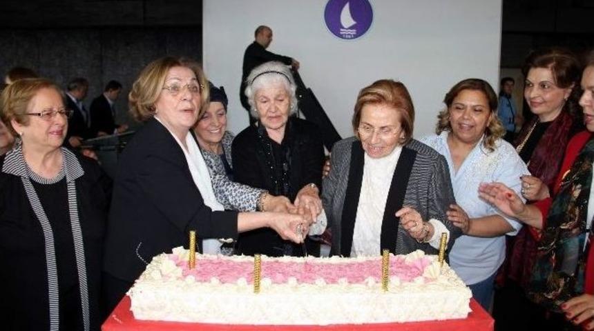 Dernekten &lsquo;bahara Hoşgeldin&rsquo; Yemeği