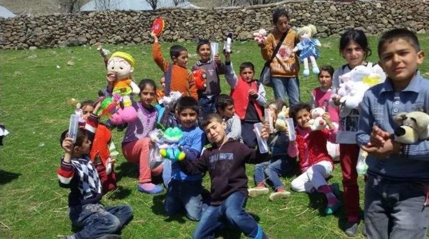 Rize&rsquo;den Muş&rsquo;un Varto İl&ccedil;esine Kardeş Eli