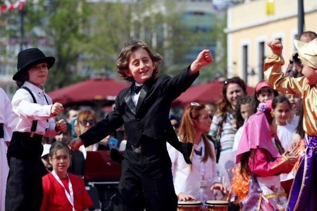 İlkadım&rsquo;da &Ccedil;ocuk Şenliği Başladı