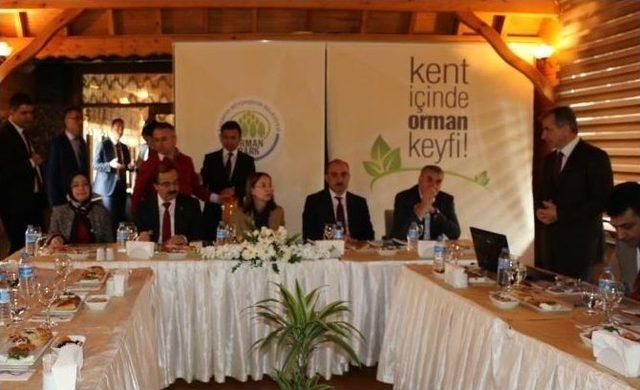 Bakan Ayşenur İslam Sağlık Brifingi Aldı 2