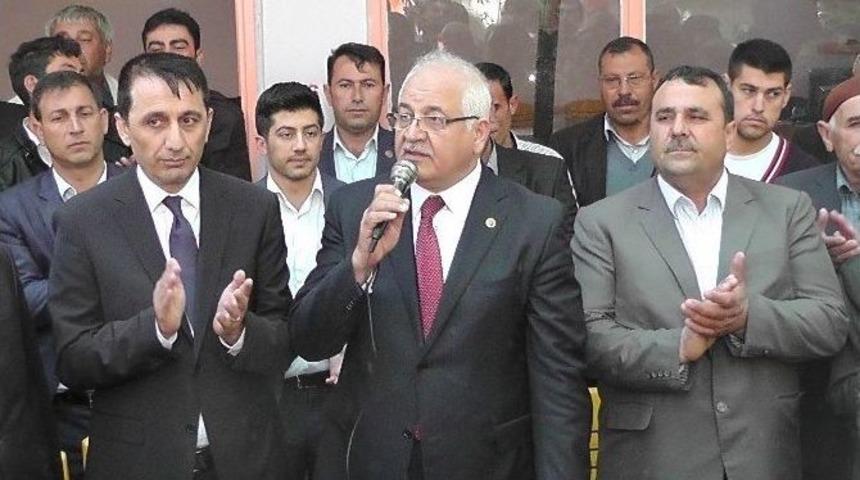 Ak Parti Milletvekili Mehmet Erdoğan Yavuzeli İl&ccedil;esinde