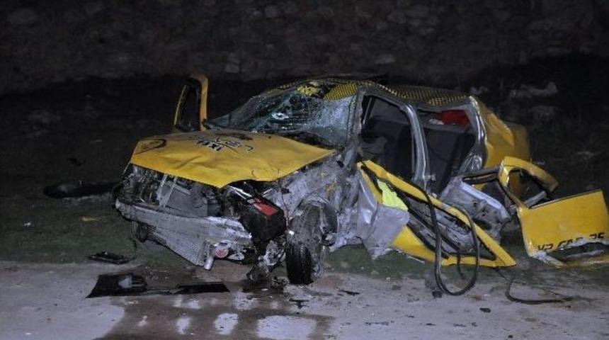 Konya&rsquo;da Trafik Kazası: 1 &Ouml;l&uuml;, 4 Yaralı