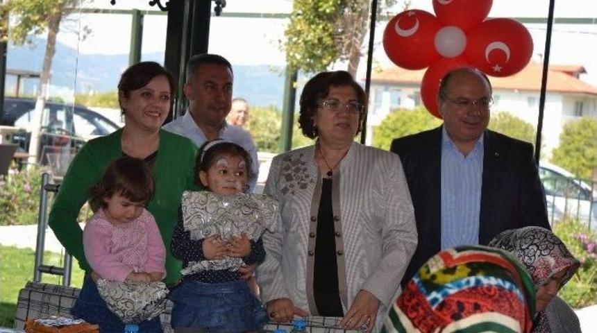 Muğla Genelindeki Koruyucu Aileler Kahvaltıda Buluştu