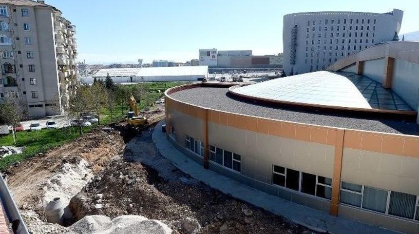 Sanat Sokağı Ve Sanat Galerisi&rsquo;nde &Ccedil;evre D&uuml;zenleme &Ccedil;alışmaları Devam Ediyor