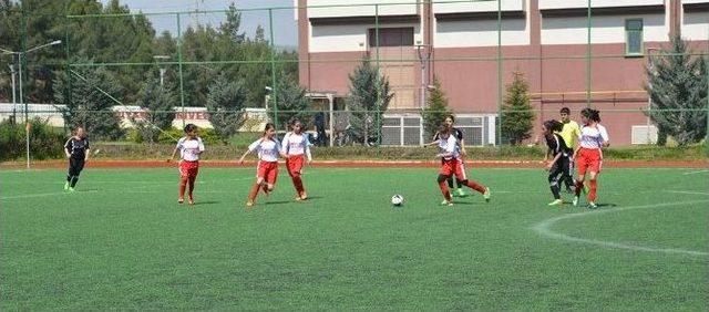 Futbol Grup Ma&ccedil;ları Devam Ediyor 1
