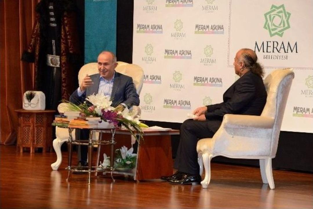 Tarih&ccedil;i-yazar Ahmet Şimşirgil Konya&rsquo;da Konferans Verdi