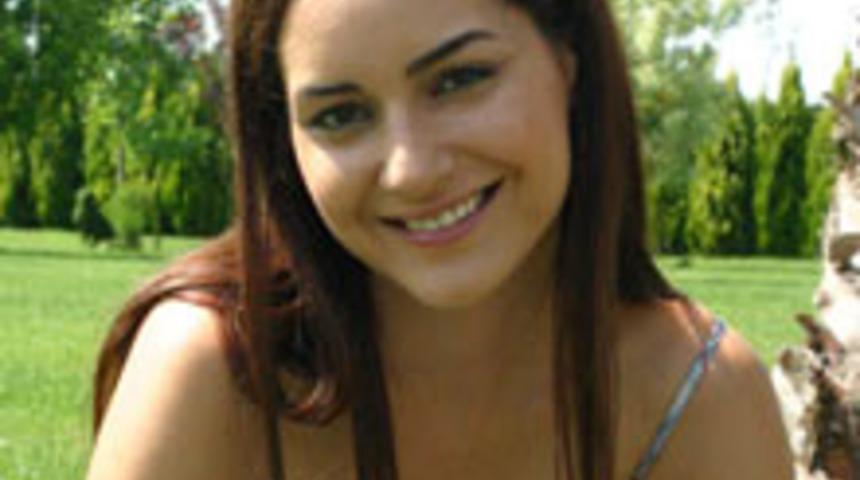 &Uuml;nl&uuml;lerin Uyguladığı Maskeler!