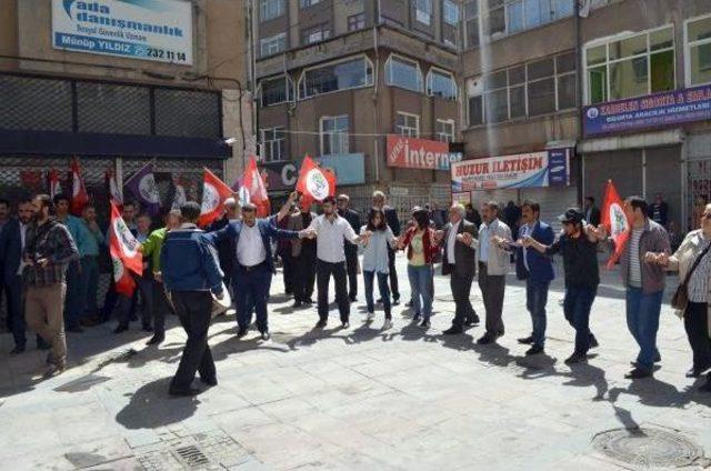 Hdp’Liler Kayseri’De Davul Zurnalı Tanıtım Yaptı