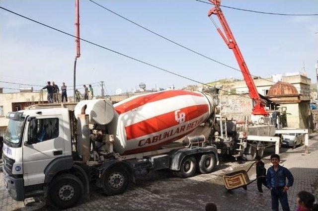 Eşbaşkanlar Taziye Evinde İncelemelerde Bulundu