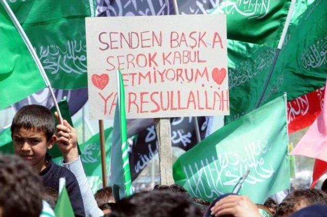 Diyarbakır'da  'eşsiz Önder Hazreti Muhammed' Mitingi