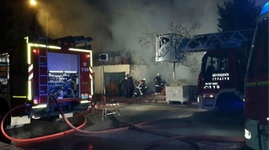 Başkent&rsquo;te Yangın Korkuttu