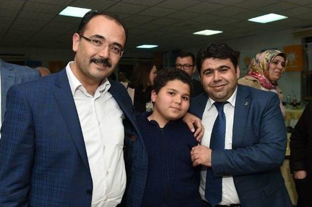 Cahan; "tek V&uuml;cut Olarak, Tek Yumruk Vurarak Hareket Edeceğiz" 1