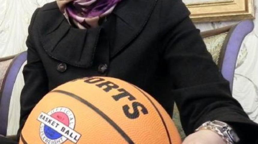 Bakanlık Desteği Ile Baş&ouml;rt&uuml;l&uuml; Kız &Ouml;ğrencileri Basketbol Oynattı
