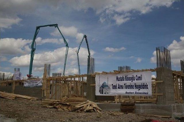 Hayırsever İşadamı K&ouml;seoğlu&rsquo;ndan &Uuml;niversite Kamp&uuml;s&uuml;ne Cami 1