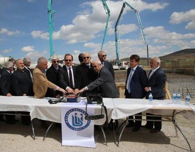 Hayırsever İşadamı K&ouml;seoğlu&rsquo;ndan &Uuml;niversite Kamp&uuml;s&uuml;ne Cami 3