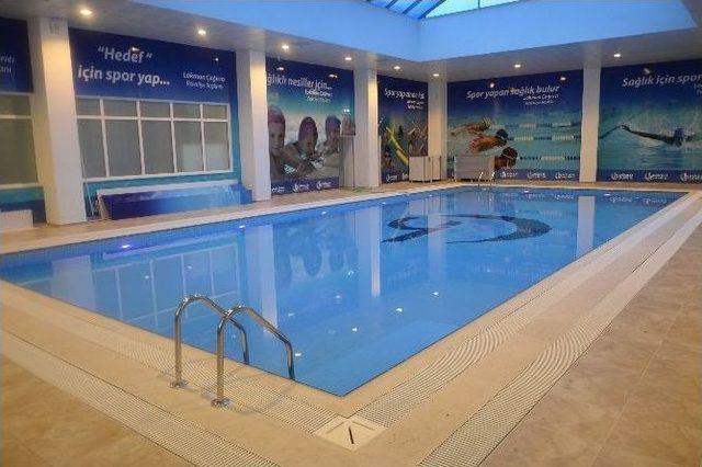 Bağcılar&rsquo;da Beden Eğitimi Dersleri Artık Havuzlarda Yapılacak 1
