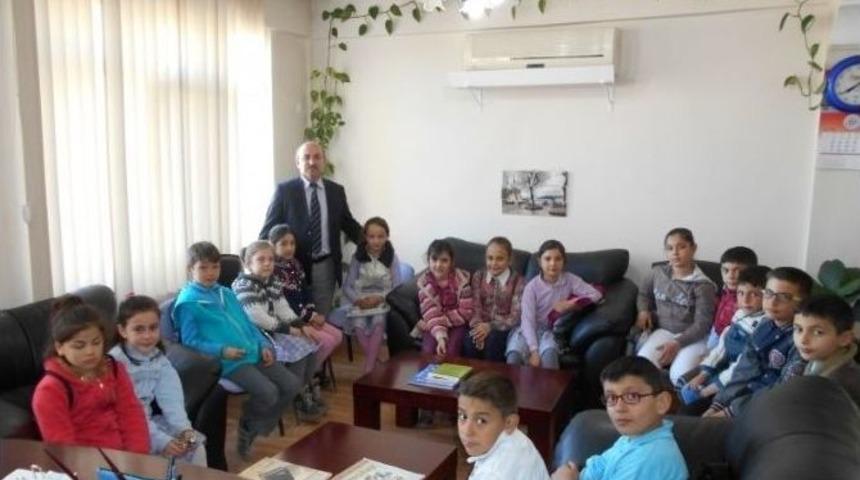 Yavrukurt K&uuml;mesi İzcileri M&uuml;d&uuml;r Cebeci&rsquo;yi Ziyaret Etti